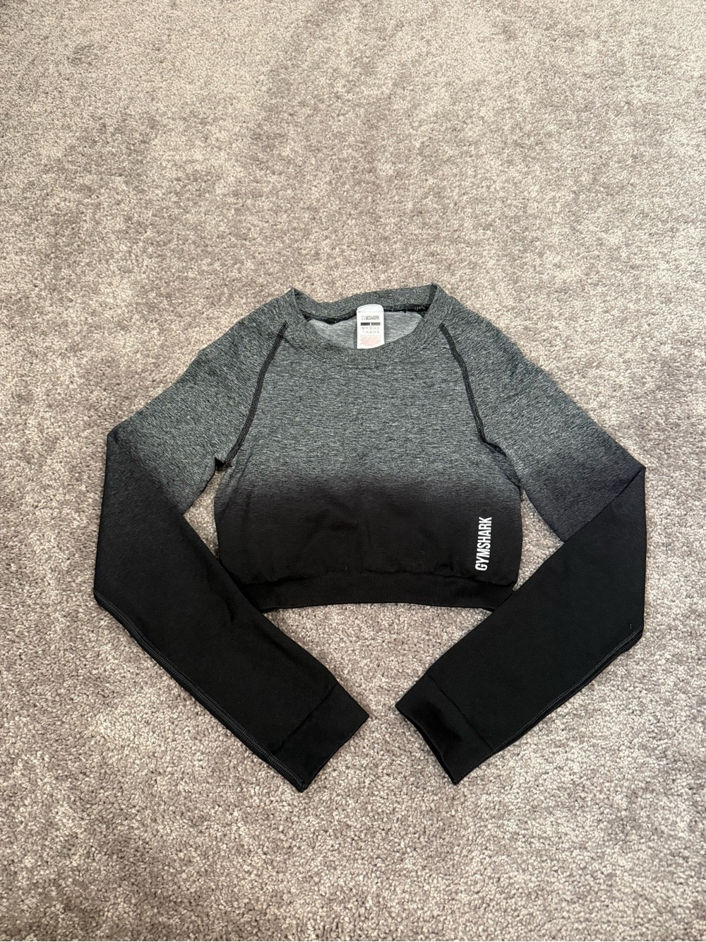 Gymshark Gray-to-Black Ombre Cropped Long Sleeve Top Size Small